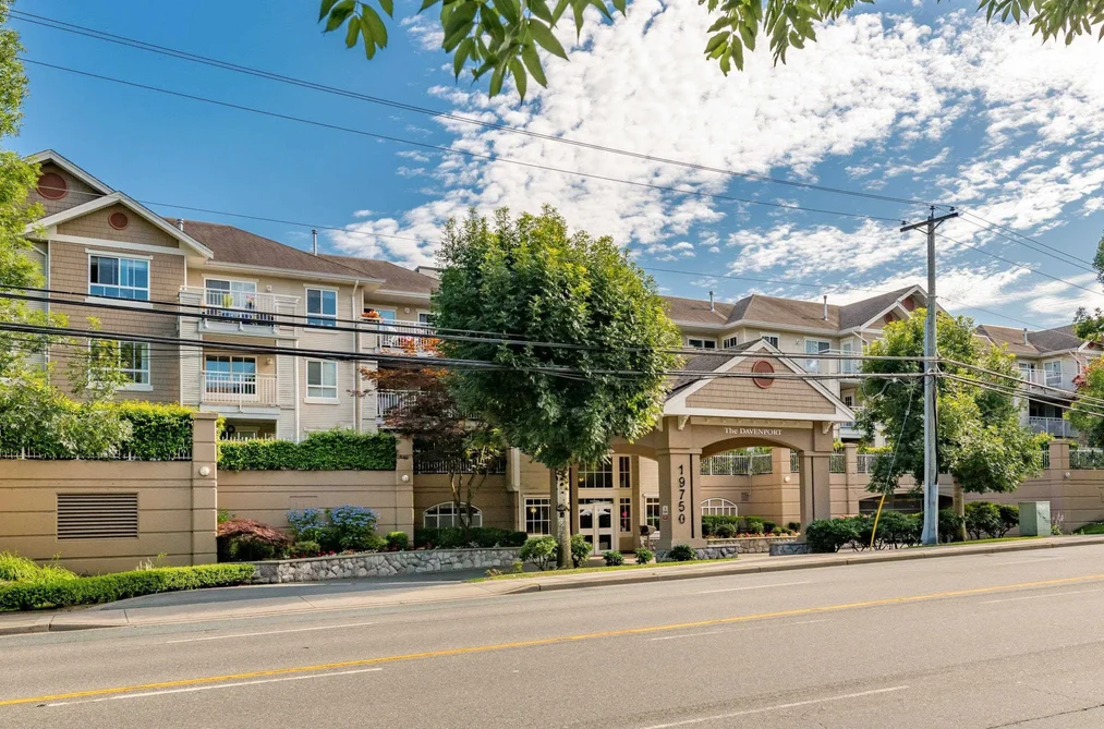 Condo for sale at 213 19750 64 Avenue Langley British Columbia - MLS: R3104118