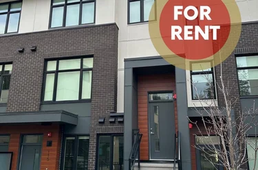 2035 Glenaire Dr Unit 213, North Vancouver, BC - MLS: R3177067