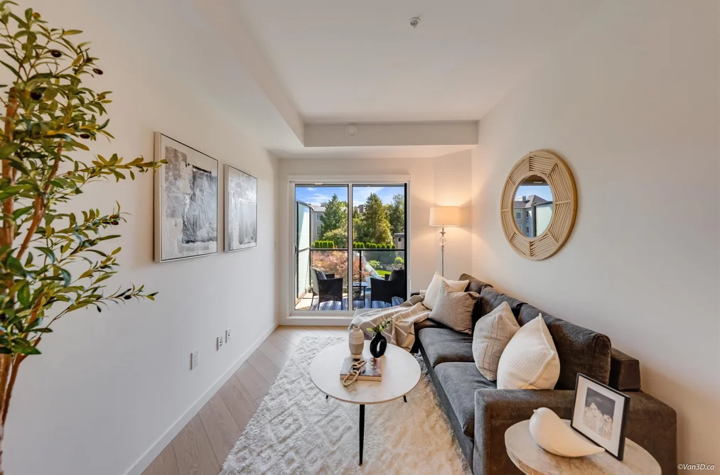 Condo for sale at 213 20695 Eastleigh Crescent Langley British Columbia - MLS: R3152060