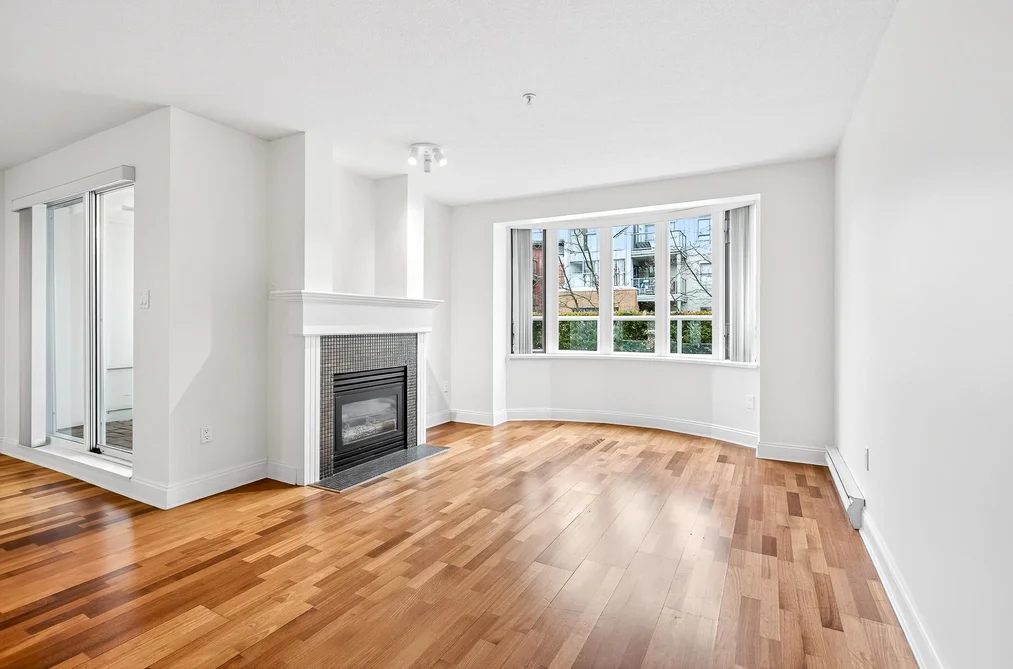 213 220 NEWPORT DRIVE, Port Moody BC V3H 5B8, Port Moody BC — Residential for Sale - Photo 4