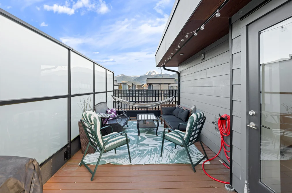 213-37808 Third Avenue, Squamish, BC - Townhouse for Sale - Photo 19 of 21 213-37808 Third Avenue, Squamish, BC - Townhouse for Sale - Photo 19 of 21