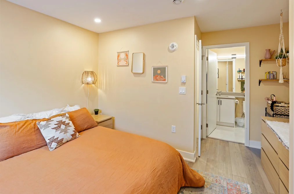 213-37808 Third Avenue, Squamish, BC - Townhouse for Sale - Photo 3 of 21 213-37808 Third Avenue, Squamish, BC - Townhouse for Sale - Photo 3 of 21