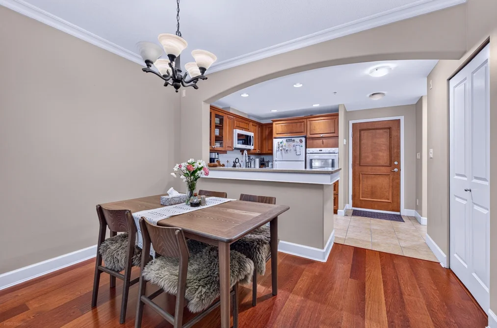 213 - 5770 Oak Street, Vancouver, BC - MLS: R3165305 - Photo 6 213 - 5770 Oak Street, Vancouver, BC - MLS: R3165305 - Photo 6