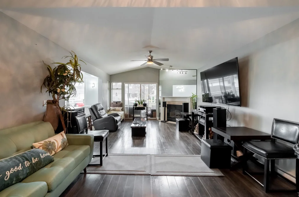 213 - 7156 121 Street, Surrey, BC - MLS: R3179652 - Photo 3 213 - 7156 121 Street, Surrey, BC - MLS: R3179652 - Photo 3
