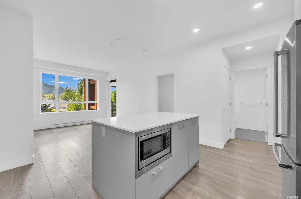 213 735 ANSKAR COURT, Coquitlam, BC — Residential for Sale - Main Photo