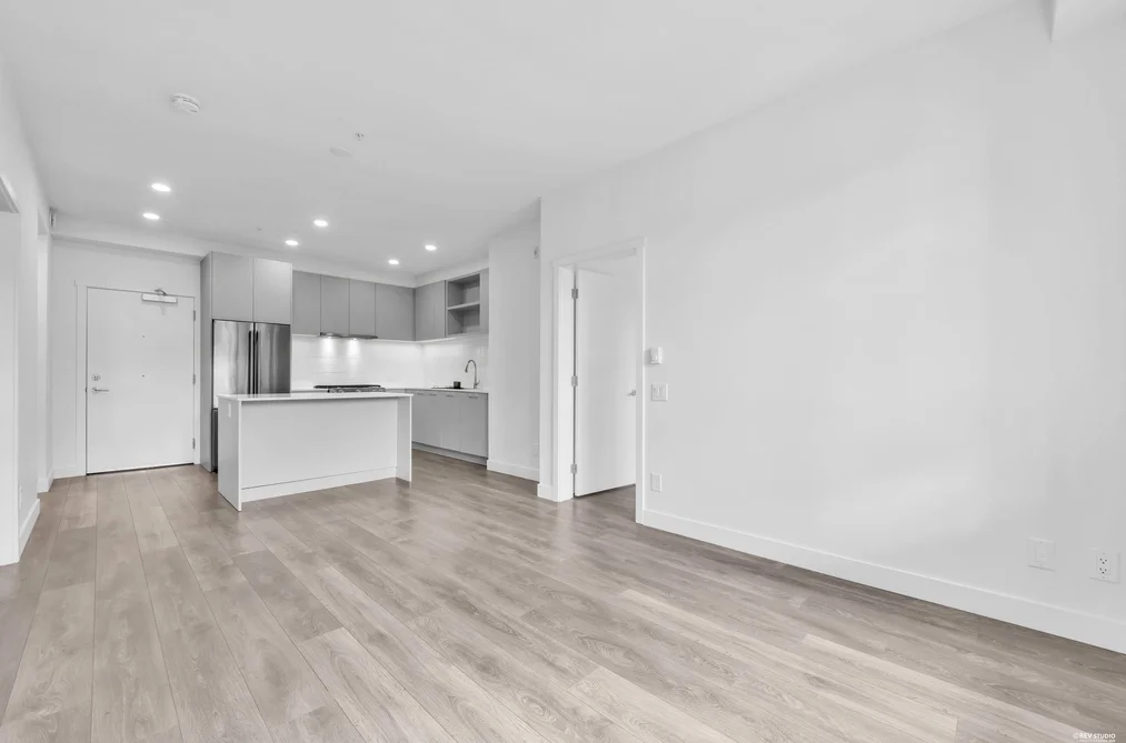 213 735 ANSKAR COURT, Coquitlam, BC — Residential for Sale - Photo 2