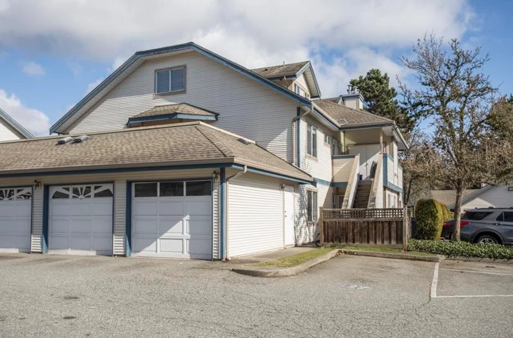 Townhouse for sale at 213 7837 120a Street Surrey British Columbia - MLS: R3097081