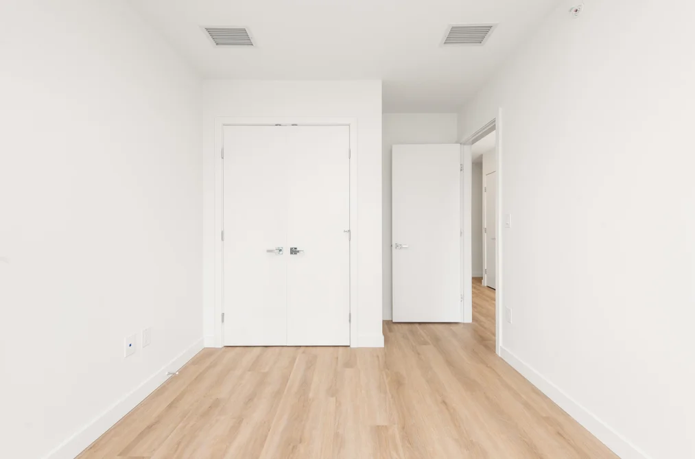 213 9675 KING GEORGE BOULEVARD, Surrey BC V3T 2V3, Surrey BC — Residential for Sale - Photo 5