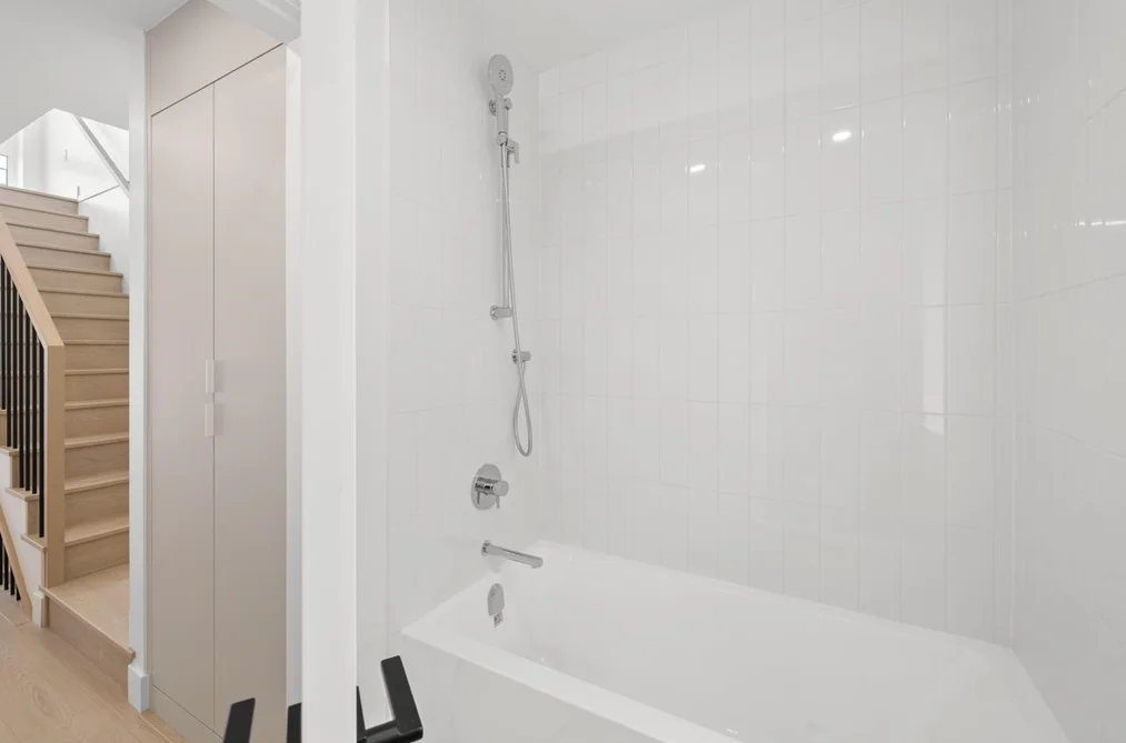 101-2137 E Pender Street, Vancouver, BC - Townhouse for Sale - Photo 19 of 27