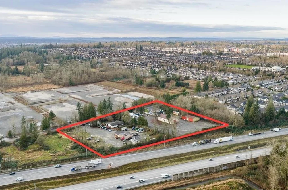 21341/ 21373 83 AVENUE, Langley BC V2Y 2C6, Langley BC — Residential for Sale - Photo 2