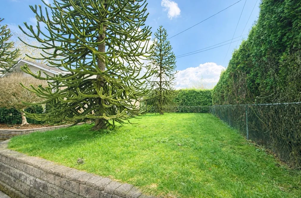21355 OLD YALE ROAD, Langley BC V3A 4M6, Langley BC — Residential for Sale - Photo 4