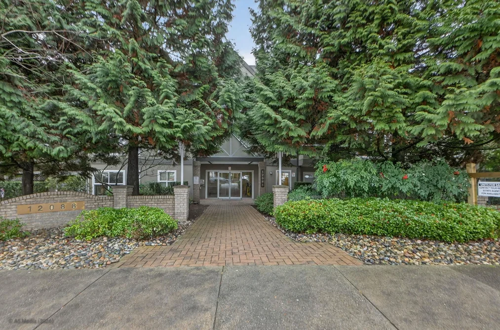 Condo for sale at 214 12088 66 Avenue Street Surrey British Columbia - MLS: R3078466