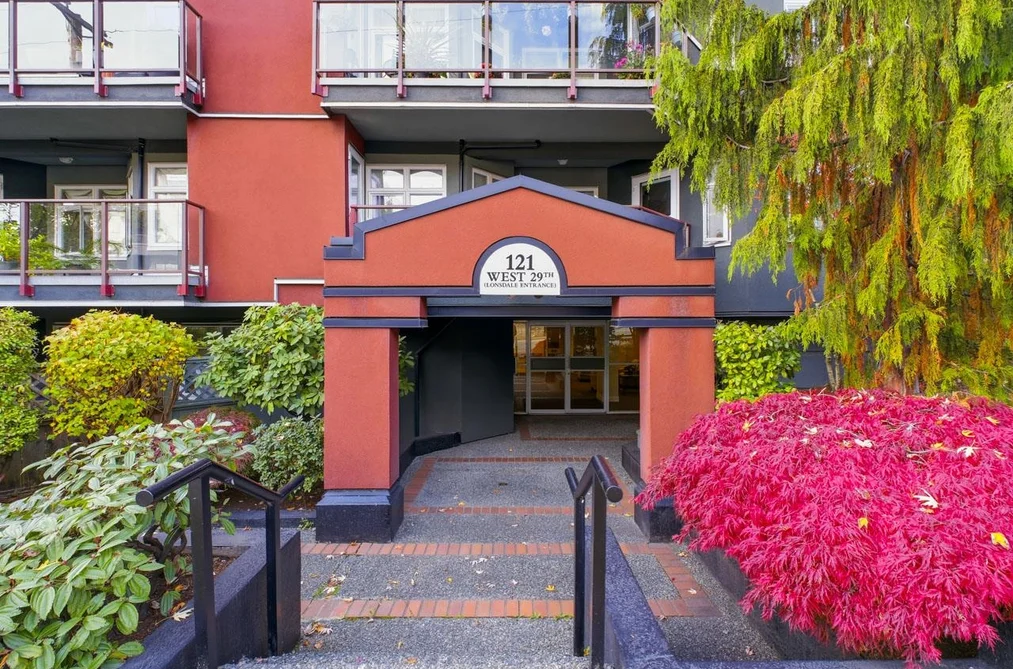 121 W 29 St Unit 214, North Vancouver, BC - MLS: R3177586