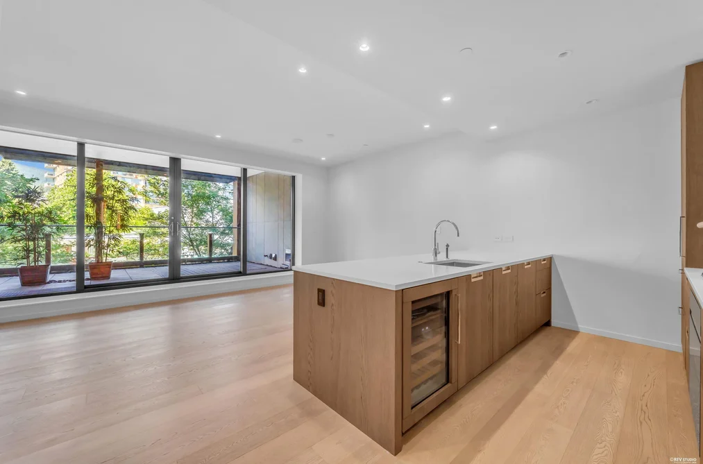 214 1355 BELLEVUE AVENUE, West Vancouver BC V7T 0B4, West Vancouver BC — Residential for Sale — Photo 18 of 39