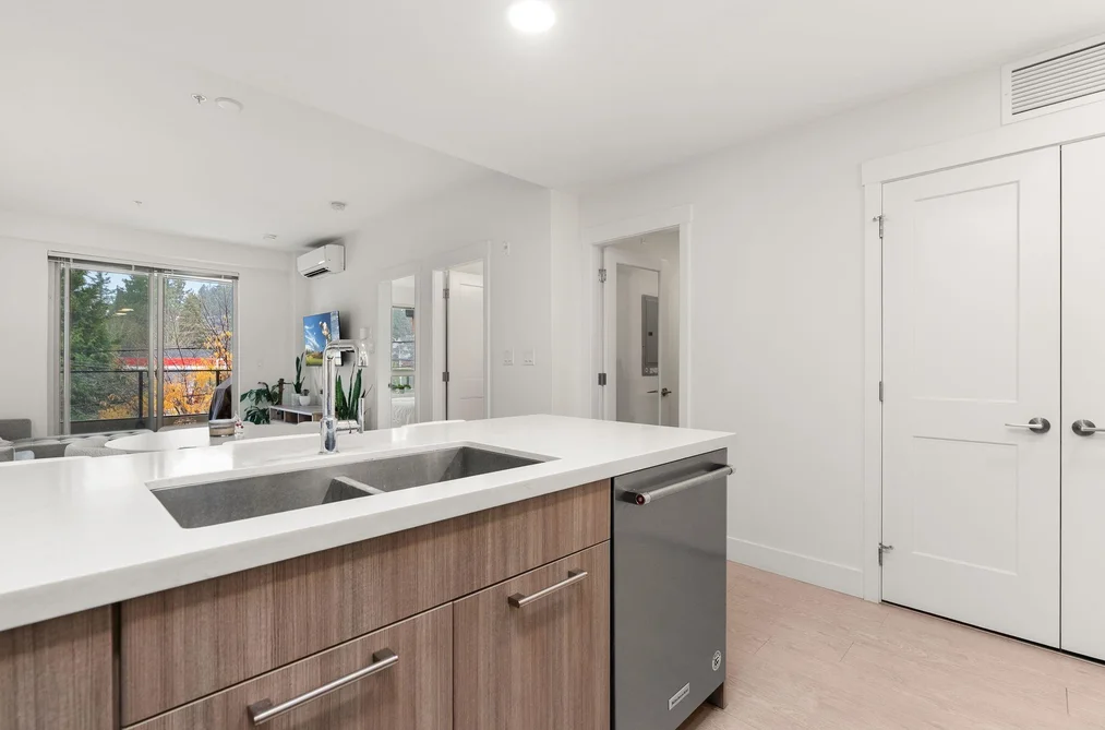 214 14022 NORTH BLUFF ROAD, White Rock BC V4B 3C3, White Rock BC — Residential for Sale - Photo 6