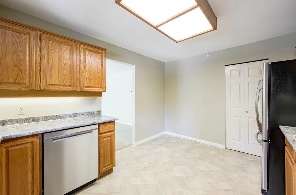 214 15255 18 AVENUE, Surrey BC V4A 1W9, Surrey BC — Residential for Sale — Photo 19 of 40