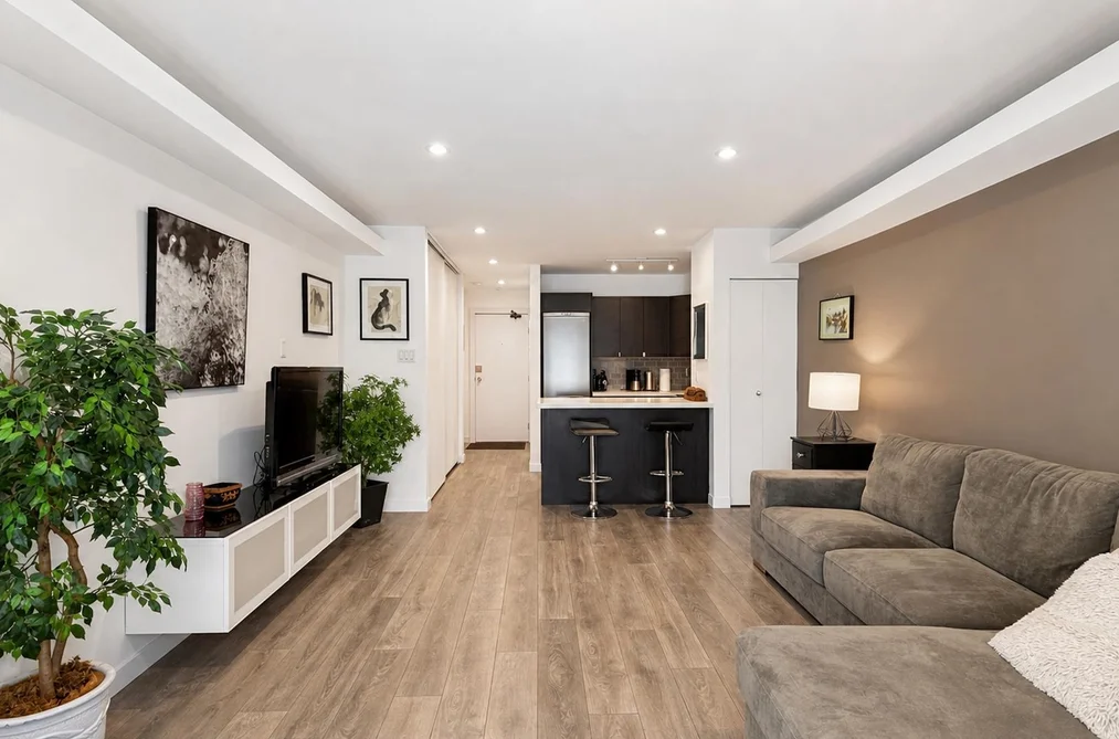Condo for sale at 214 1545 E 2nd Avenue Vancouver British Columbia - MLS: R3139080