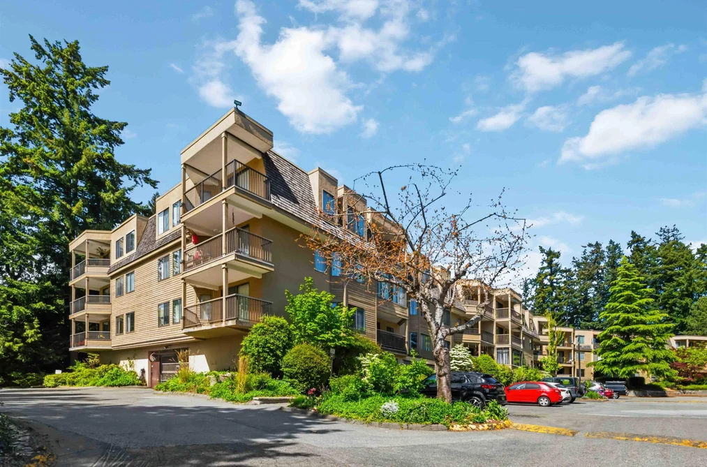 214 1760 SOUTHMERE CRESCENT CRESCENT, Surrey BC V4A 6E5, Surrey BC — Residential for Sale - Photo 2