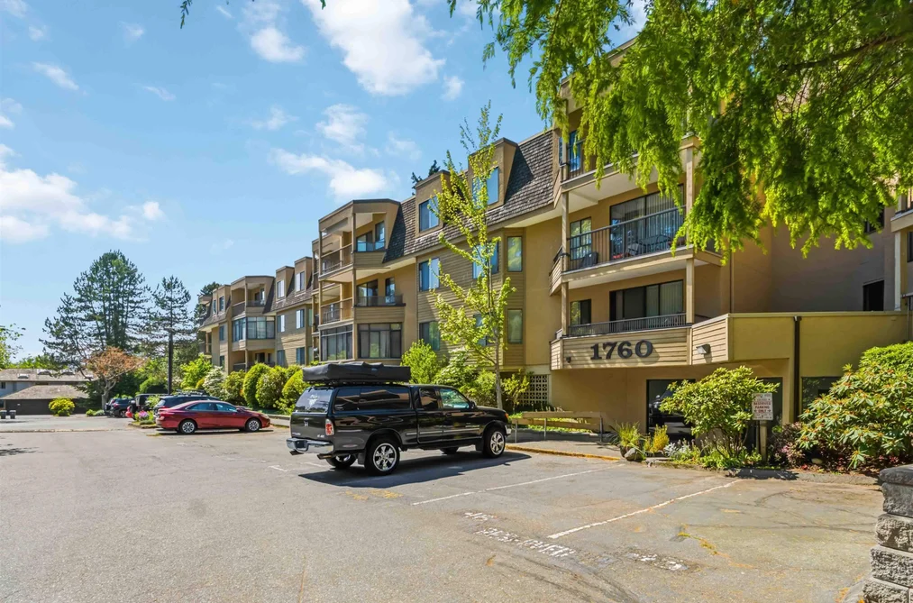 214 1760 SOUTHMERE CRESCENT CRESCENT, Surrey BC V4A 6E5, Surrey BC — Residential for Sale - Photo 4