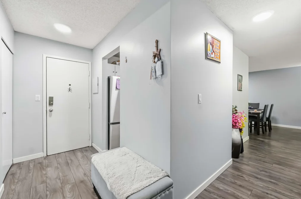 214 1760 SOUTHMERE CRESCENT CRESCENT, Surrey BC V4A 6E5, Surrey BC — Residential for Sale - Photo 6
