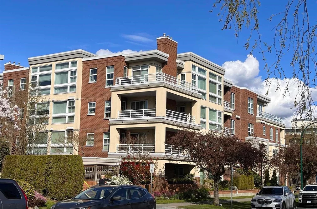 Condo for sale at 214 2105 W 42nd Avenue Vancouver British Columbia - MLS: R3166970