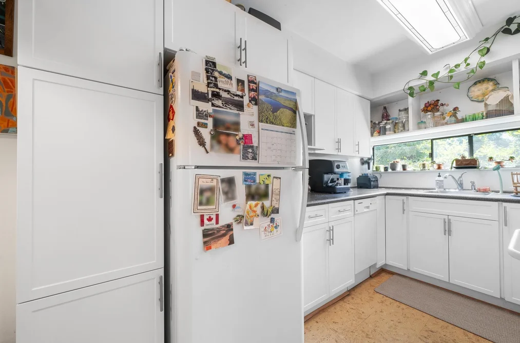 214 2190 W 7TH AVENUE, Vancouver, BC — Residential for Sale — Photo 9 of 33