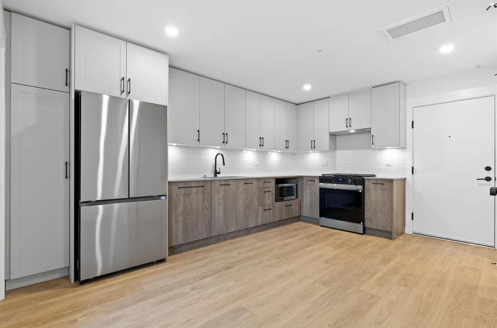 214 27218 ALDERGROVE TOWN CENTER DRIVE, Langley BC V4W 0E4, Langley BC — Residential for Sale - Photo 3