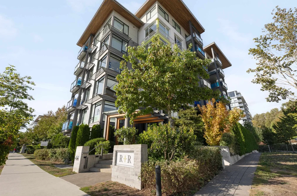 3289 Riverwalk Ave Unit 214, Vancouver, BC - MLS: R3176844
