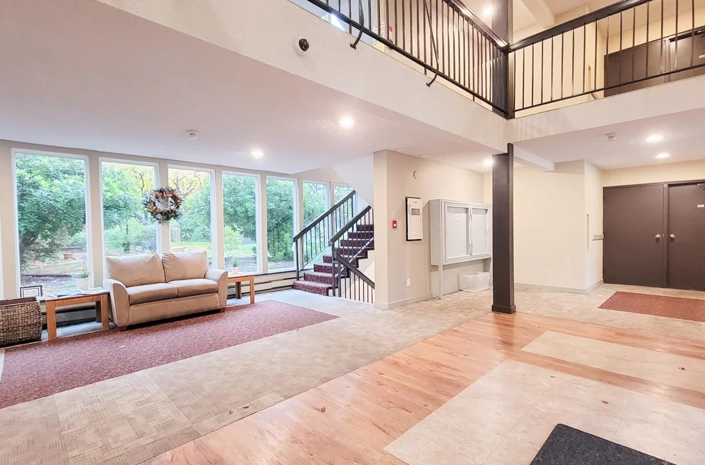 214 33400 BOURQUIN PLACE, Abbotsford BC V2S 5G3, Abbotsford BC — Residential for Sale - Photo 3