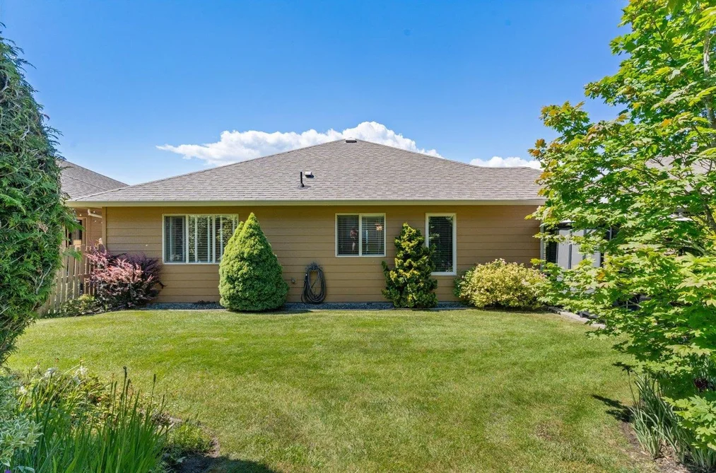 214 46000 THOMAS ROAD, Chilliwack BC V2R 5W6, Chilliwack BC — Residential for Sale - Photo 2