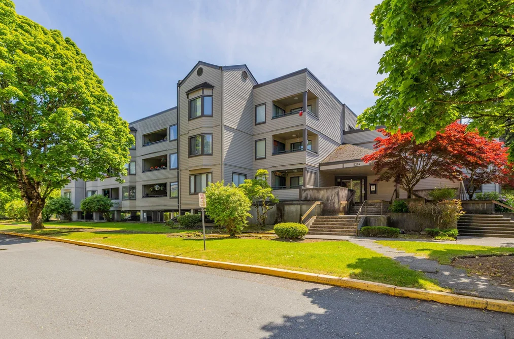 214 5224 204 STREET, Langley BC V3A 3N1, Langley BC — Residential for Sale - Photo 2