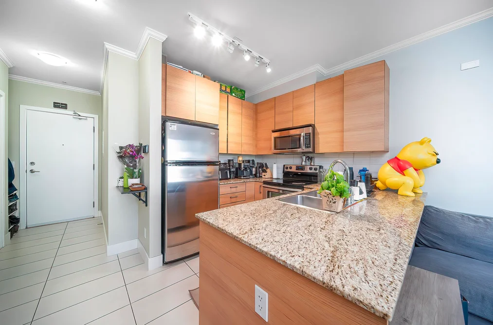 214 5788 SIDLEY STREET, Burnaby BC V5J 5E5, Burnaby BC — Residential for Sale - Photo 2