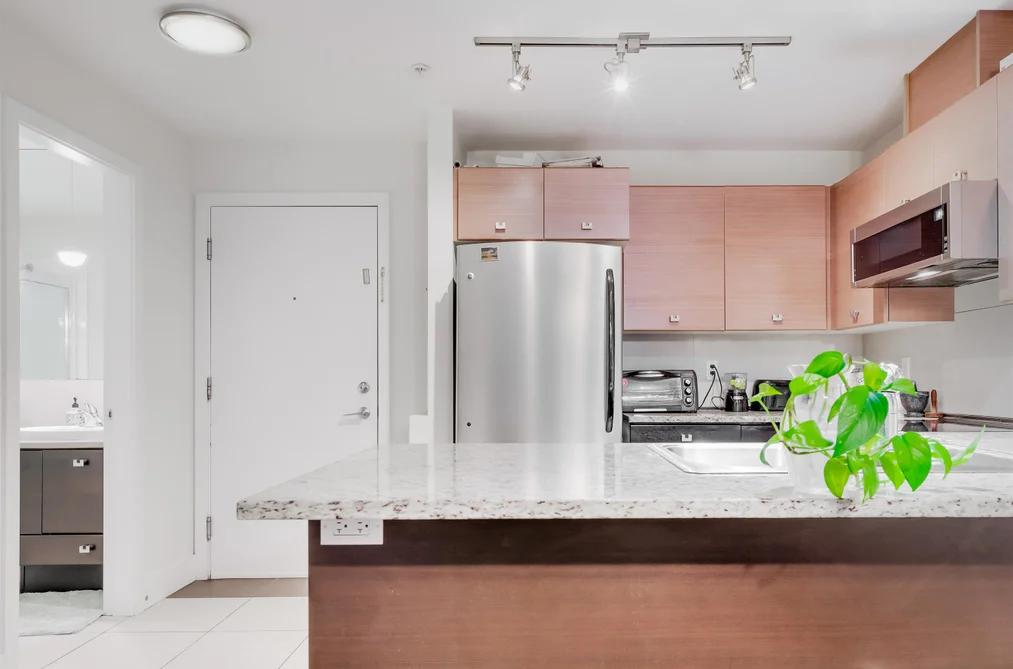 Condo for sale at 214 6688 120 Street Surrey British Columbia - MLS: R3142796