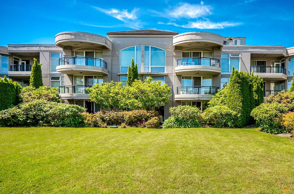 Condo for sale at 214 8480 Granville Avenue Richmond British Columbia - MLS: R3132871