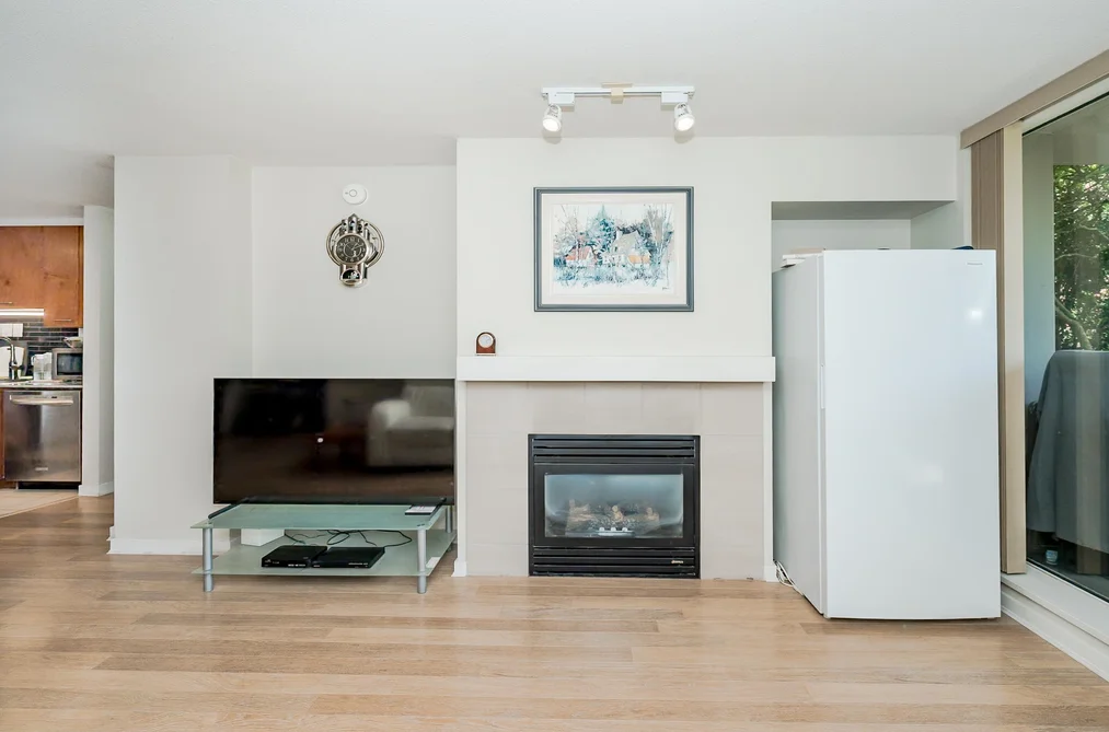 214 8480 GRANVILLE AVENUE, Richmond BC V6Y 4E8, Richmond BC — Residential for Sale — Photo 11 of 40