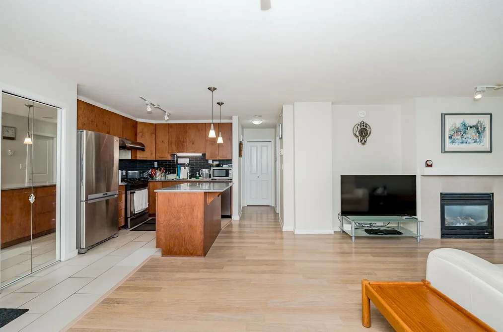 214 8480 GRANVILLE AVENUE, Richmond BC V6Y 4E8, Richmond BC — Residential for Sale — Photo 13 of 40