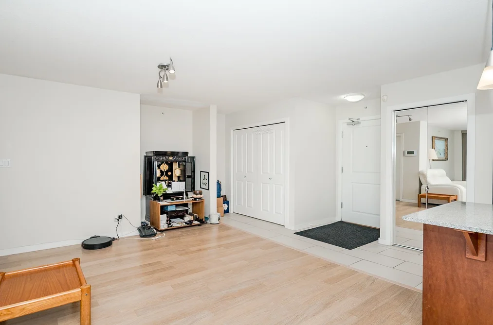 214 8480 GRANVILLE AVENUE, Richmond BC V6Y 4E8, Richmond BC — Residential for Sale — Photo 18 of 40