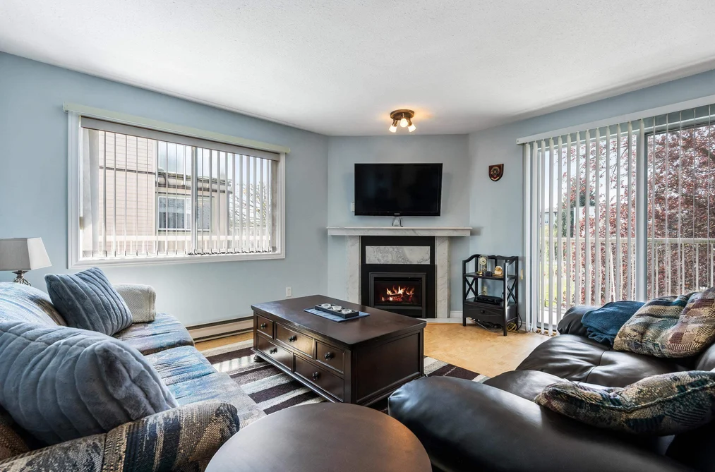 Condo for sale at 214 8985 Mary Street Chilliwack British Columbia - MLS: R3085305