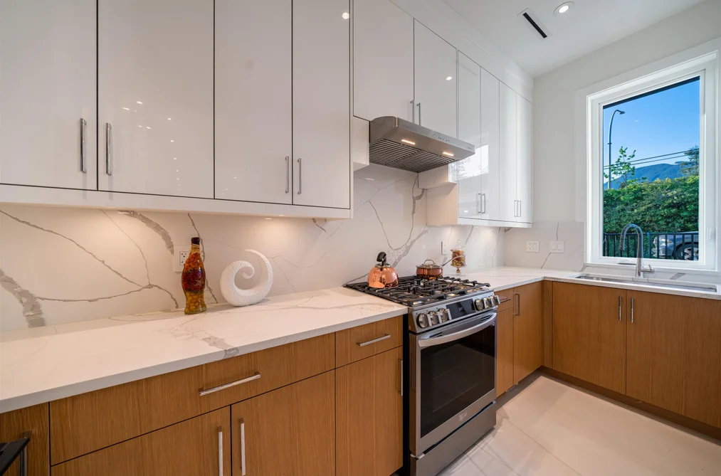 214 W 24TH STREET, North Vancouver BC V7M 2C4, North Vancouver BC — Residential for Sale — Photo 17 of 40