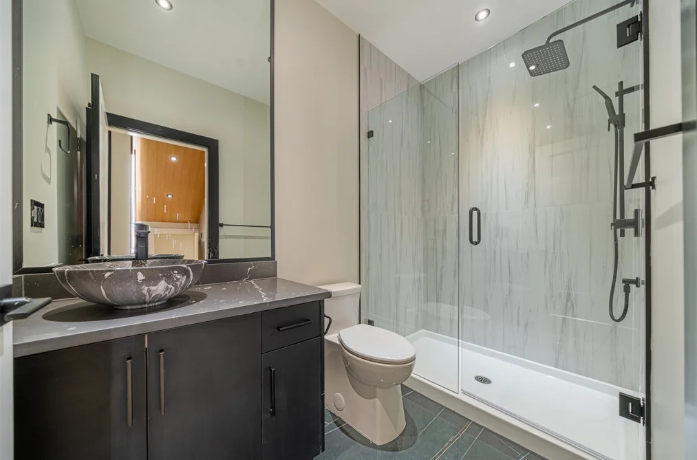 214 W 24TH STREET, North Vancouver BC V7M 2C4, North Vancouver BC — Residential for Sale — Photo 33 of 40