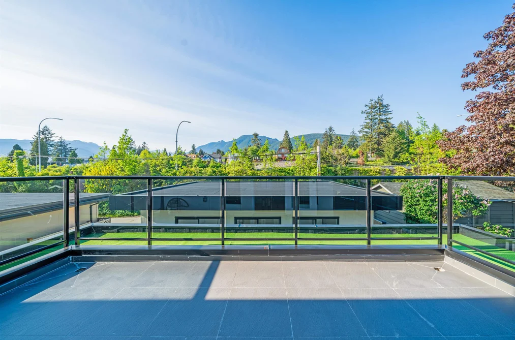 214 W 24TH STREET, North Vancouver BC V7M 2C4, North Vancouver BC — Residential for Sale — Photo 34 of 40