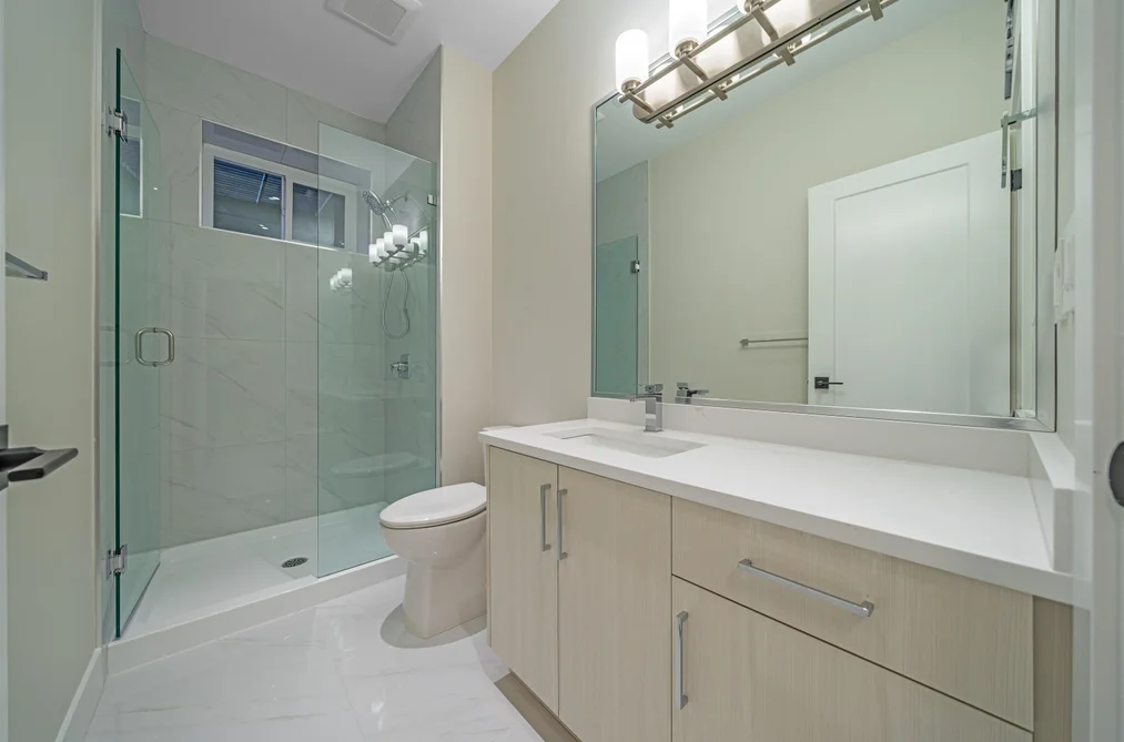 214 W 24TH STREET, North Vancouver BC V7M 2C4, North Vancouver BC — Residential for Sale — Photo 35 of 40