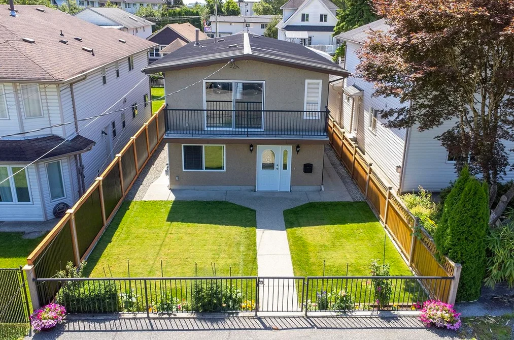 2142 GRANT AVENUE, Port Coquitlam BC V3B 1R2, Port Coquitlam BC — Residential for Sale - Photo 3