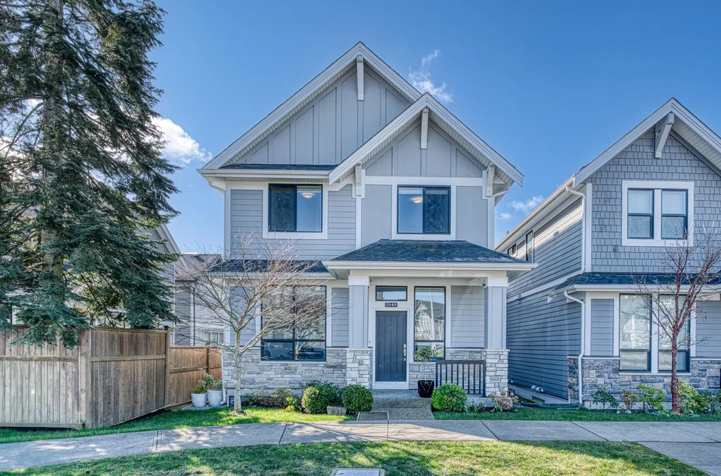 House for sale at 2143 167 Street Surrey British Columbia - MLS: R3099999