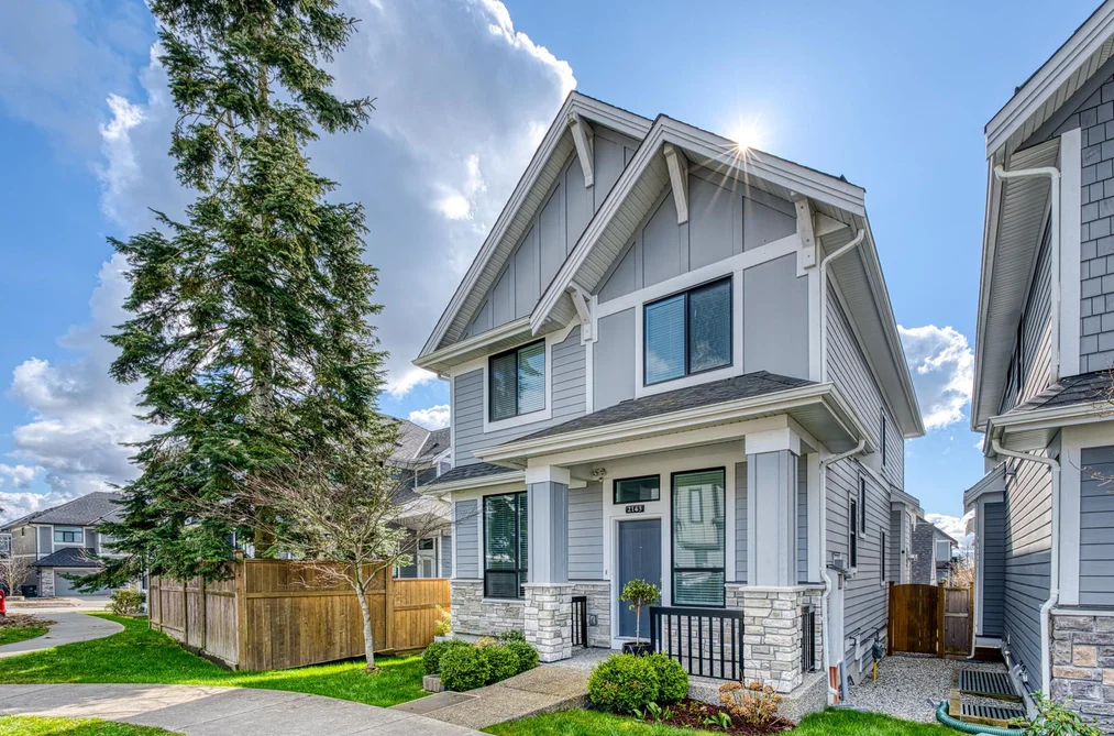 2143 167 STREET, Surrey BC V3Z 9X9, Surrey BC — Residential for Sale - Photo 2