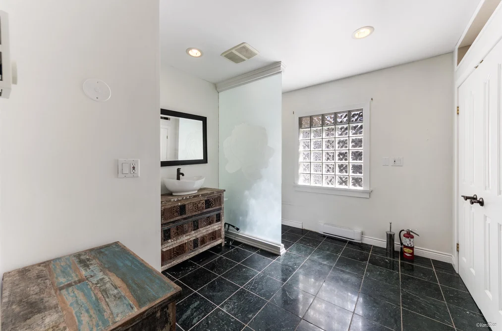 2146 W 33RD AVENUE, Vancouver BC V6M 1B9, Vancouver BC — Residential for Sale — Photo 15 of 37