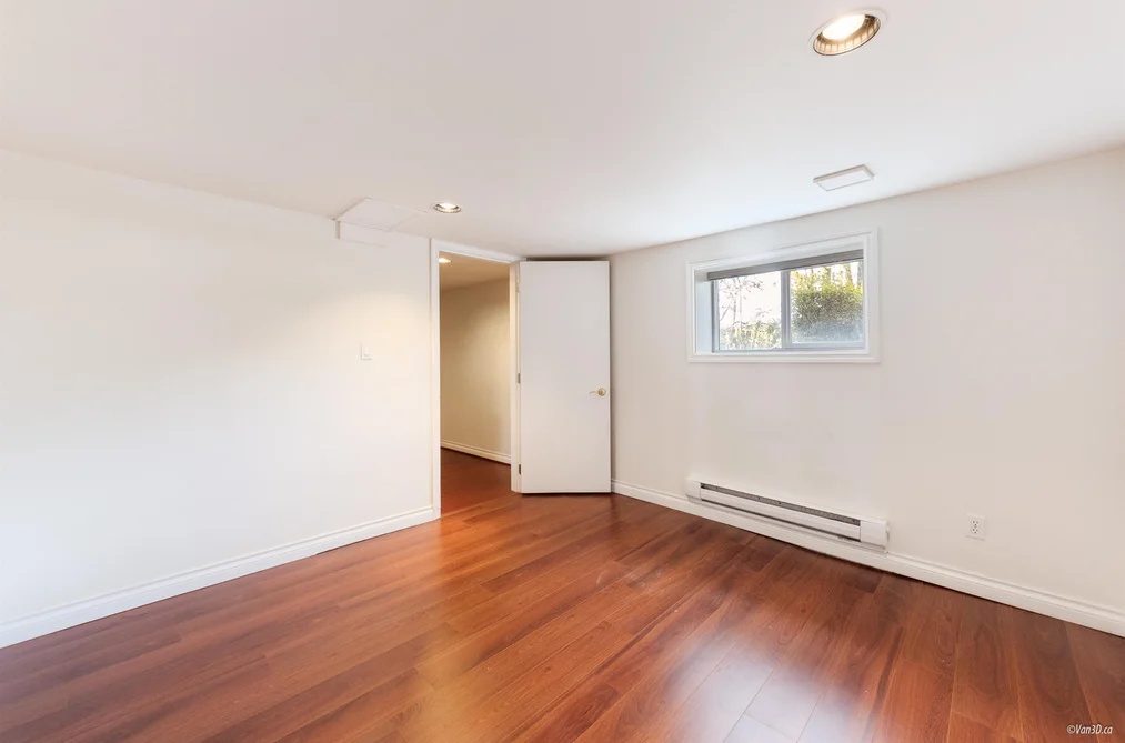 2146 W 33RD AVENUE, Vancouver BC V6M 1B9, Vancouver BC — Residential for Sale — Photo 28 of 37
