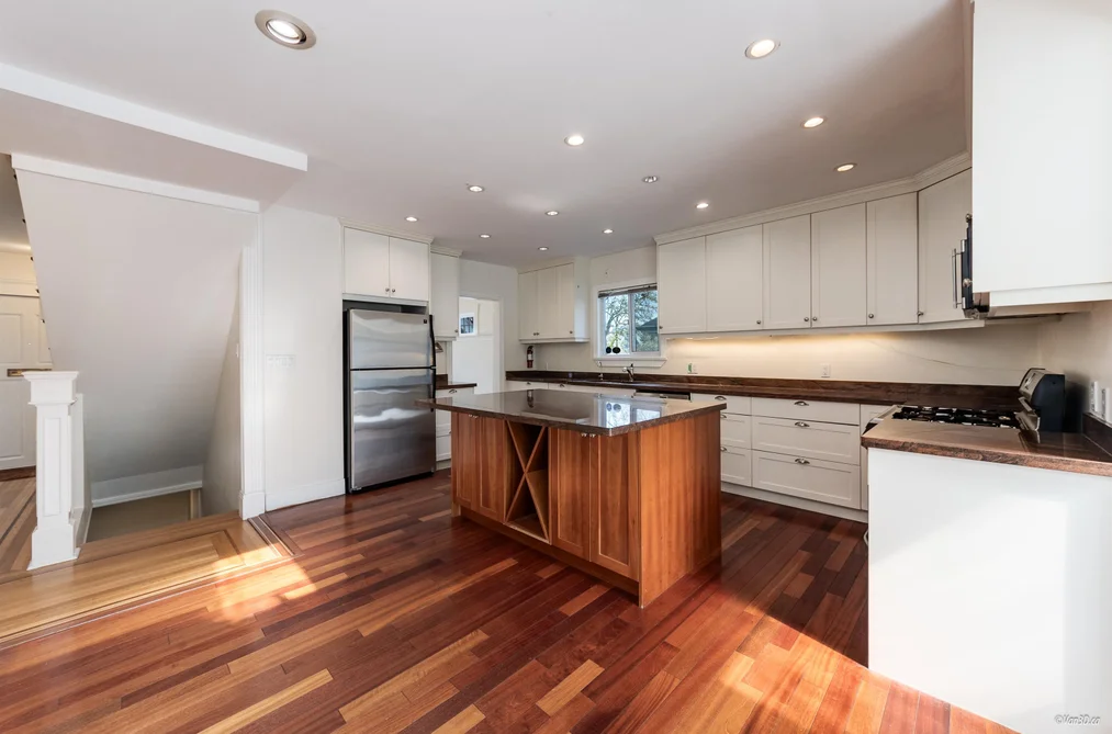 2146 W 33RD AVENUE, Vancouver BC V6M 1B9, Vancouver BC — Residential for Sale — Photo 5 of 37