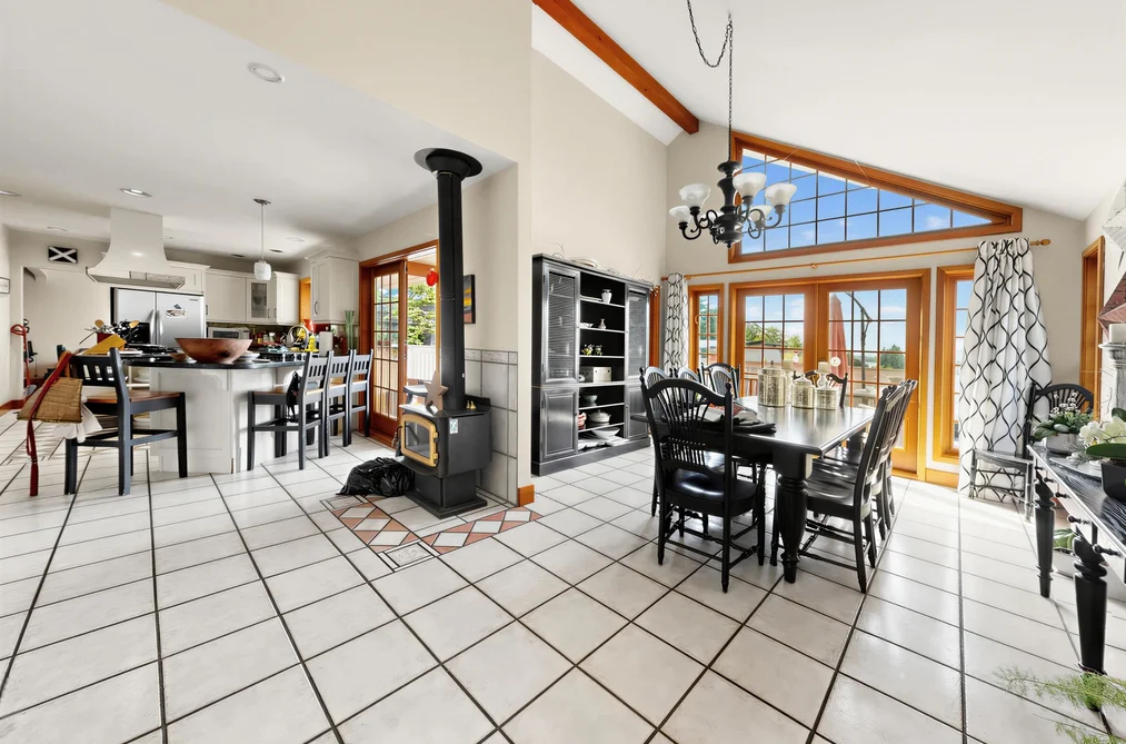2148 KINGS AVENUE, West Vancouver BC V7V 2B8, West Vancouver BC — Residential for Sale - Photo 2