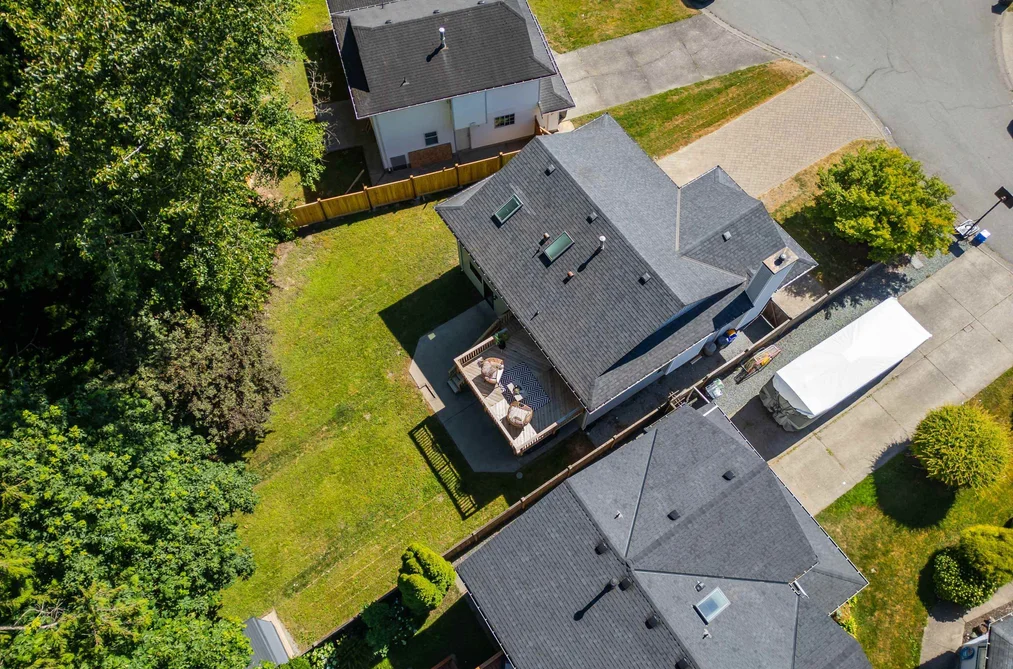 21489 90 AVENUE, Langley BC V1M 1Z2, Langley BC — Residential for Sale — Photo 2 of 40